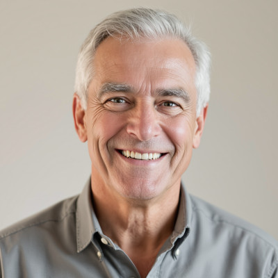 Helmut M.