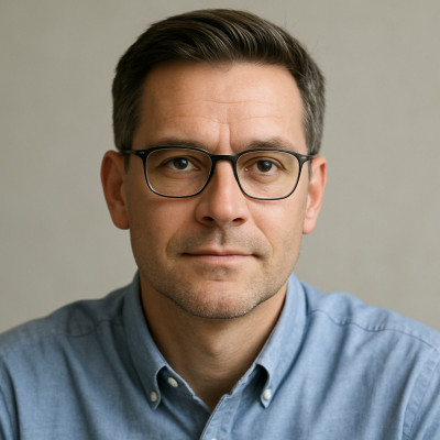 Detlef M.